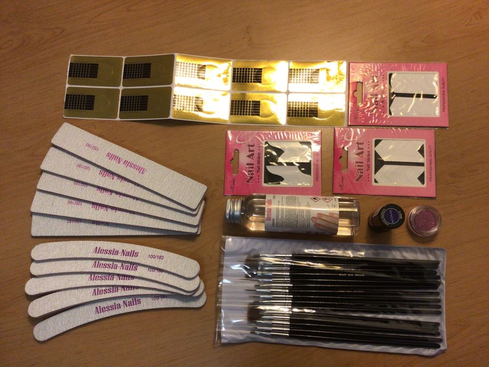 Nailset, Nagelset, Nailpinsel, Nagelfeilen, Cleaner, Neonail, Neu in Würzburg