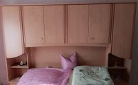 Schlafzimmer mit Bettüberbau Nachtische 2kl,2gr.Schränke,Komode u Sachsen - Fraureuth Vorschau