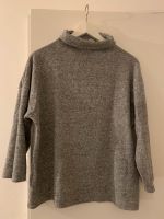 Damen Stradivarius Rollkragen Pullover grau Gr. M München - Schwabing-West Vorschau