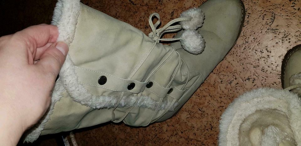 Boots,Stiefel,Stiefeletten,Schuhe,Fell,Fellimitat,40,Fake Fur in Daun