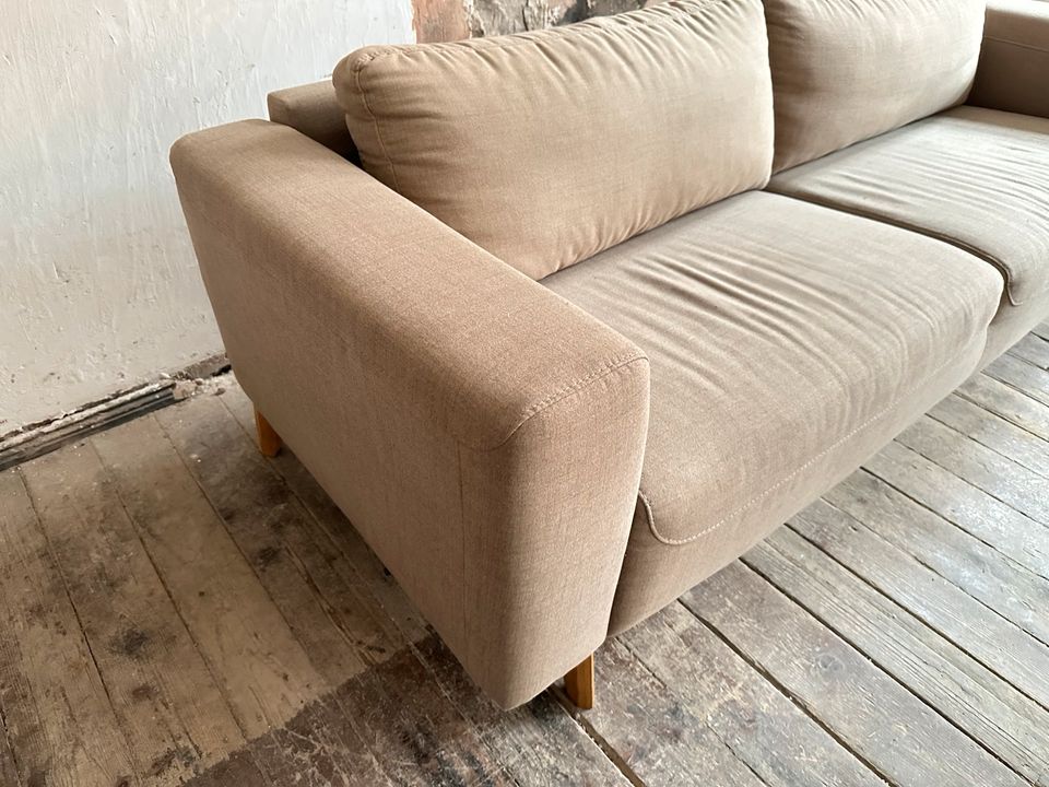 3-Sitzer Couch Sofa beige (Lieferung möglich) in Erfurt