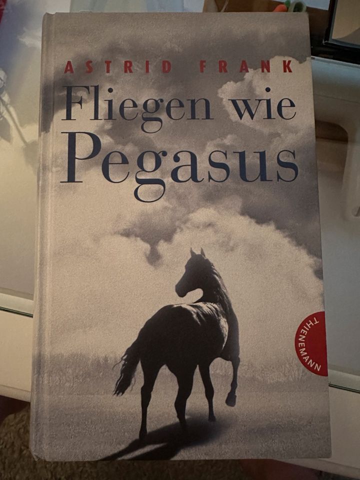 Astrid Frank | Fliegen wie Pegasus (Hardcover) in Heidgraben