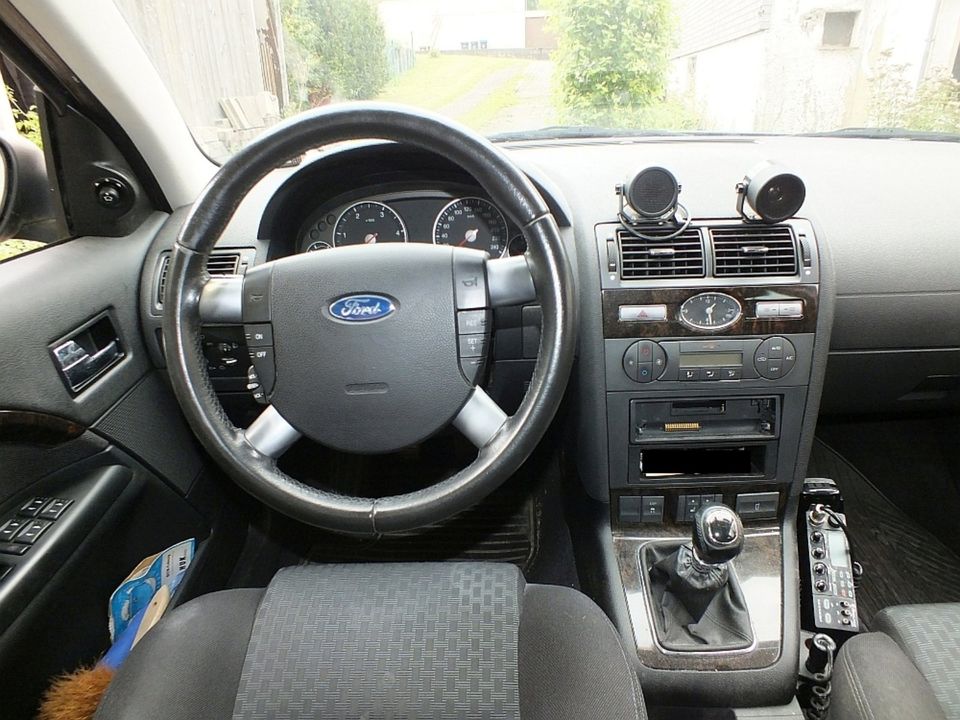 Schlachte Ford Mondeo Mk3 Turnier 2.0 TDCI, Ghia, Bj. 2006, 96kW in Obernkirchen