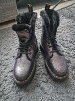 Dr. Martens Stiefel metallic silver Größe 38 Leipzig - Leipzig, Zentrum-Nord Vorschau