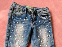 Stylische Jeans mit Perlen, Grösse etwa 122, 128 Bayern - Garmisch-Partenkirchen Vorschau