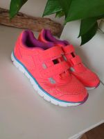 Turnschuhe 34 pink orange neon Klett Schleswig-Holstein - Trappenkamp Vorschau