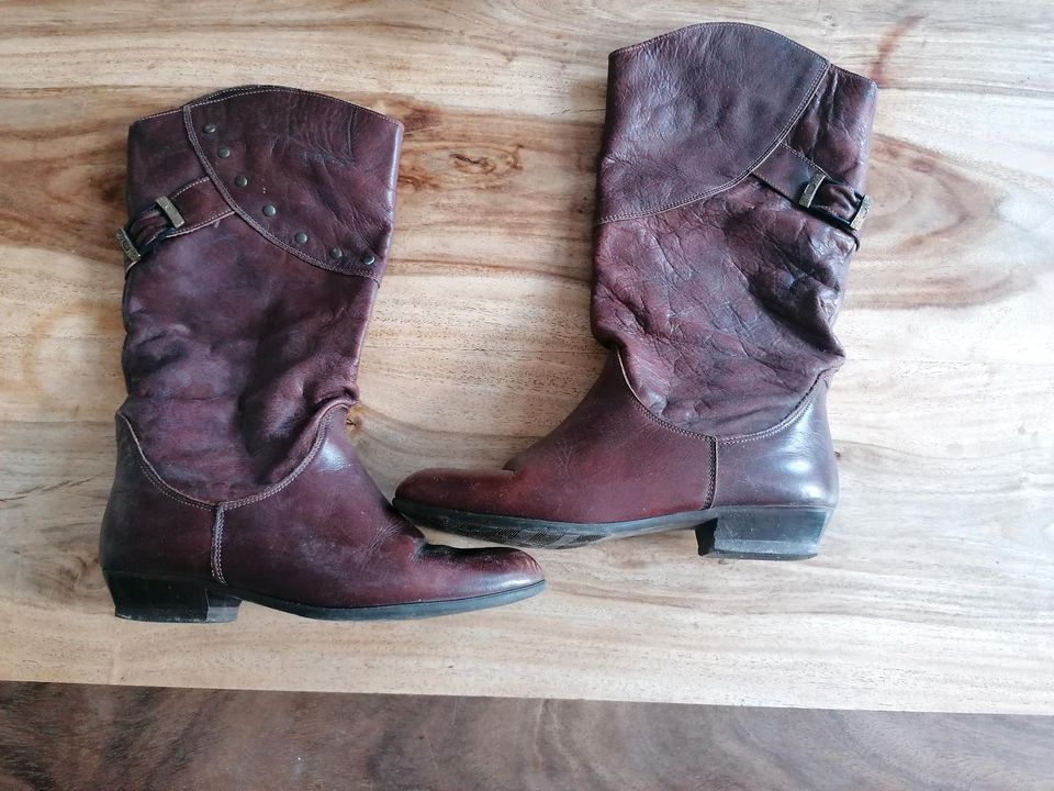 Vintage Leder Stiefel Gr 38 braun Absatz in Kiel - Mitte | eBay  Kleinanzeigen ist jetzt Kleinanzeigen