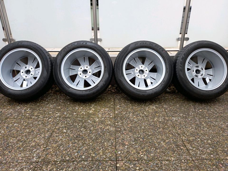 Golf 8, 7, 6 Aluf. 7Jx16, ET48 + Sommerreifen  205/55R16. DOT2221 in Detmold