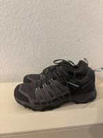 Salomon XA PRO 3D V9 GTX Damenschuhe Wander Trekking Gr.39 1/3 München - Altstadt-Lehel Vorschau