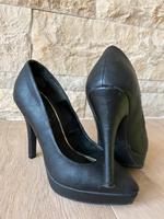 Schwarze Absatz High Heels Pumps Nordrhein-Westfalen - Morsbach Vorschau