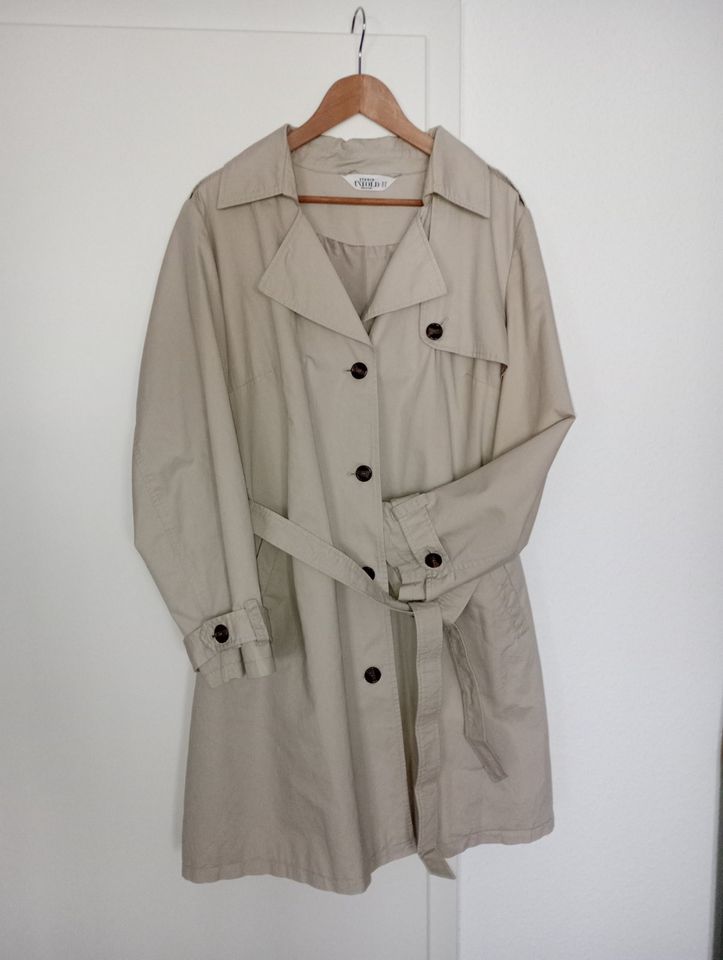 Trenchcoat in Waldkirch