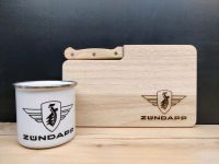 Zündapp Emaille Tasse Brettchen Set Geschenk NEU Oldtimer Niedersachsen - Emlichheim Vorschau