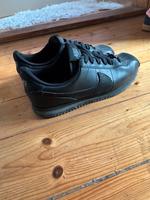 Nike Sneaker 37.5 Niedersachsen - Giesen Vorschau