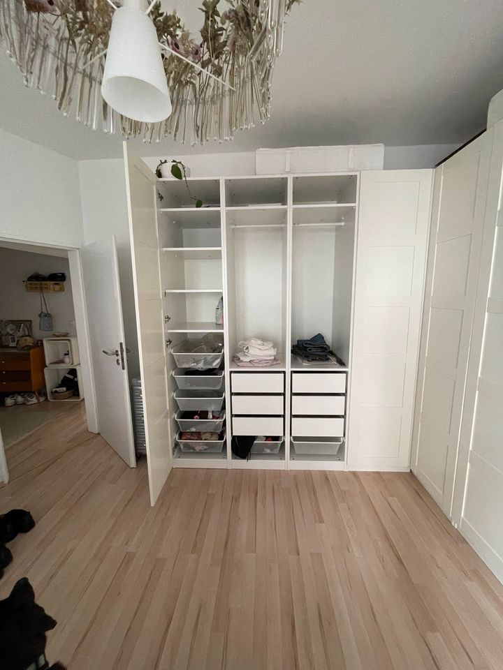 Pax Kleider Schrank 530cm * 236 in Frankfurt am Main