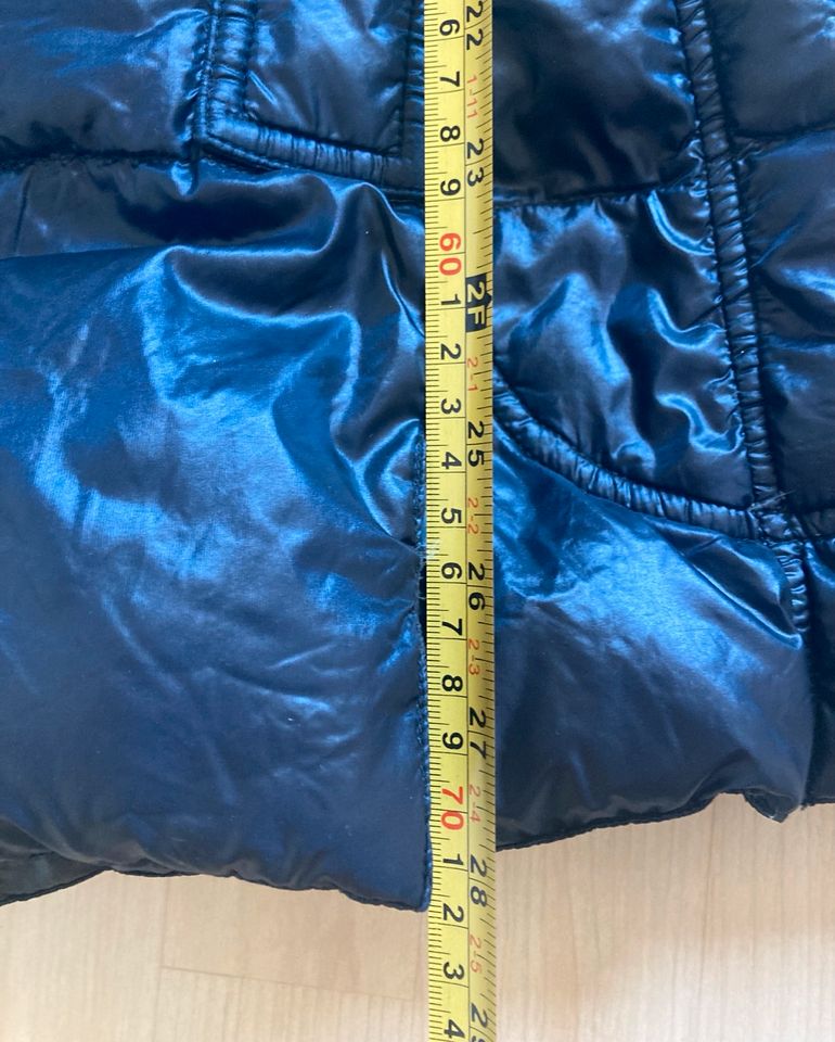 Damen leichte Jacke Burberry London Daunenjacke schwarz Gr. UK 8 in Düsseldorf