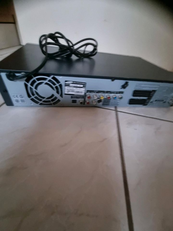 Dvd HDD Recorder Samsung HR720 in Weyhe