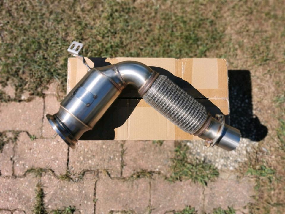 Sportkat e9 BMW X1 F48 X3 F39 F45 200 Zeller Zellen Downpipe NEU in Düren