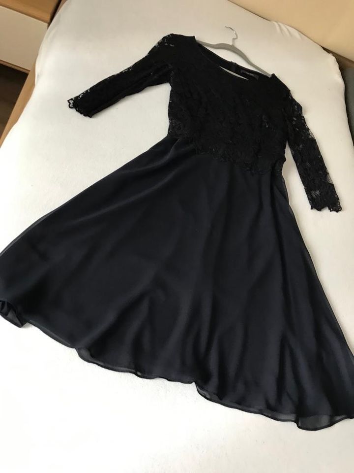 Damenkleid dunkelblau, Oberteil mit Spitze, Gr. 40, Vera Mont in Ingolstadt