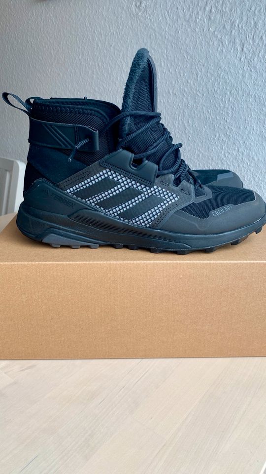 Adidas Terrex Wanderschuhe Gr. 42,5 Herreschuhe in Dresden