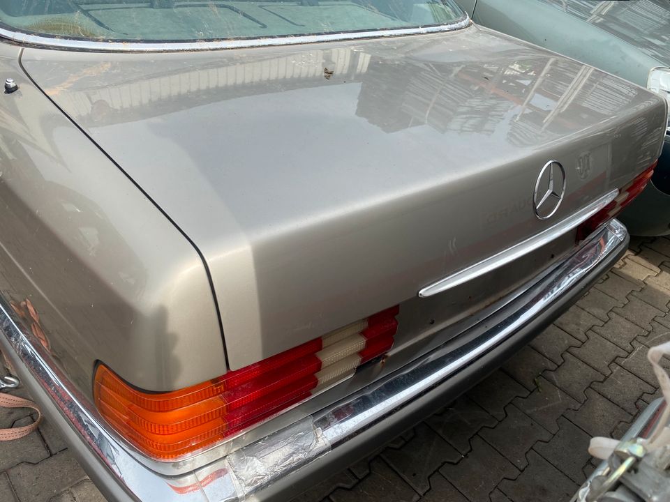 Mercedes W126 S Klasse Ersatzteile Gebrauchtteile Unfallwagen in Köln