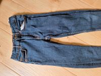 Zara Superelastic Jeans Größe 134 Rheinland-Pfalz - Unnau Vorschau