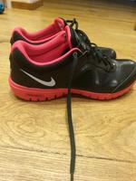 Neue Schuhe Trainingsschuhe Nike Freext Flexible Laufschuhe Nordrhein-Westfalen - Willich Vorschau
