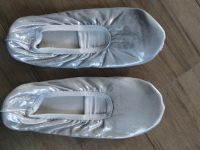 Sportschuhe für Turnhalle, Ballerinas, Größe 35/36, silber glänze Bayern - Raubling Vorschau