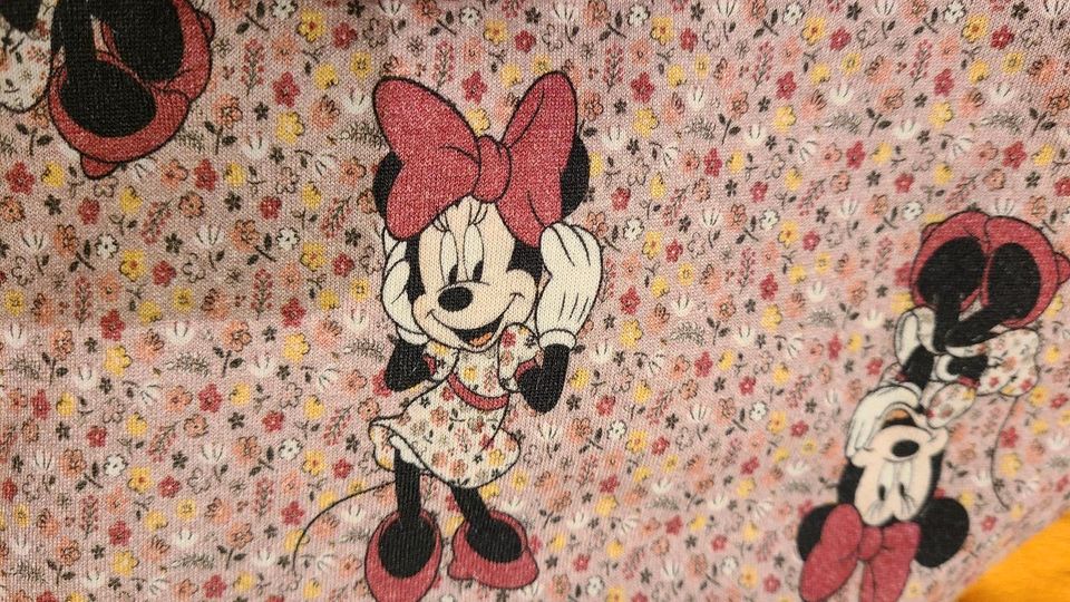 Schlupfmütze Wintermütze Minnie Mouse KU 49 in Fridingen an der Donau