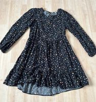 Kleid Gr.36 von C&A schwarz mit Blumen, 100% Viskose Hessen - Wiesbaden Vorschau