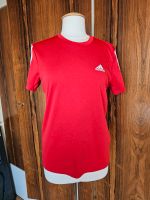 Adidas T-Shirt in rot, Größe S Hessen - Oberursel (Taunus) Vorschau