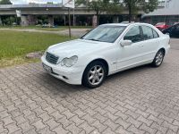 Mercedes c220 cdi Automatik Rost frei neu lackiert Hessen - Viernheim Vorschau