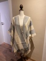 Poncho creme/grau von H&M ungetragen Kr. München - Haar Vorschau