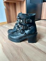 Pier One Stiefelette schwarz mit Perlen 37 Hessen - Eichenzell Vorschau