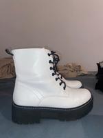 Damen Boots weiß Rheinland-Pfalz - Partenheim Vorschau