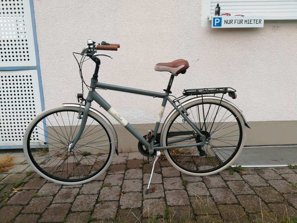 Citybike Fahrrad 28 Zoll Isar Radl Tasche Tacho Lichter Pumpe in Hallbergmoos