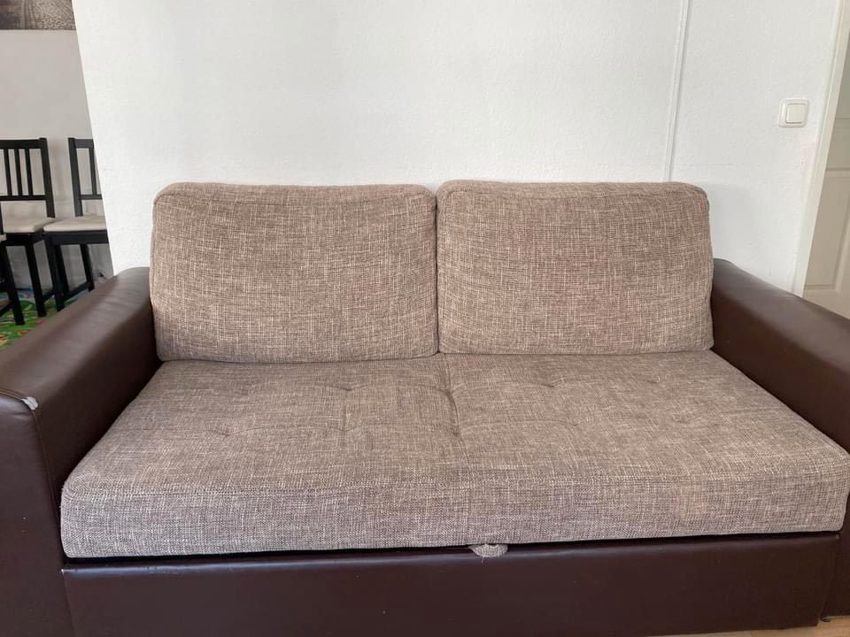 Sofa mit Schlaf funktion in Aachen