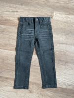 NEU! sOliver Jeans „Brad“ SLIM , Gr. 92 Kinder Junge NEU Hessen - Allendorf Vorschau