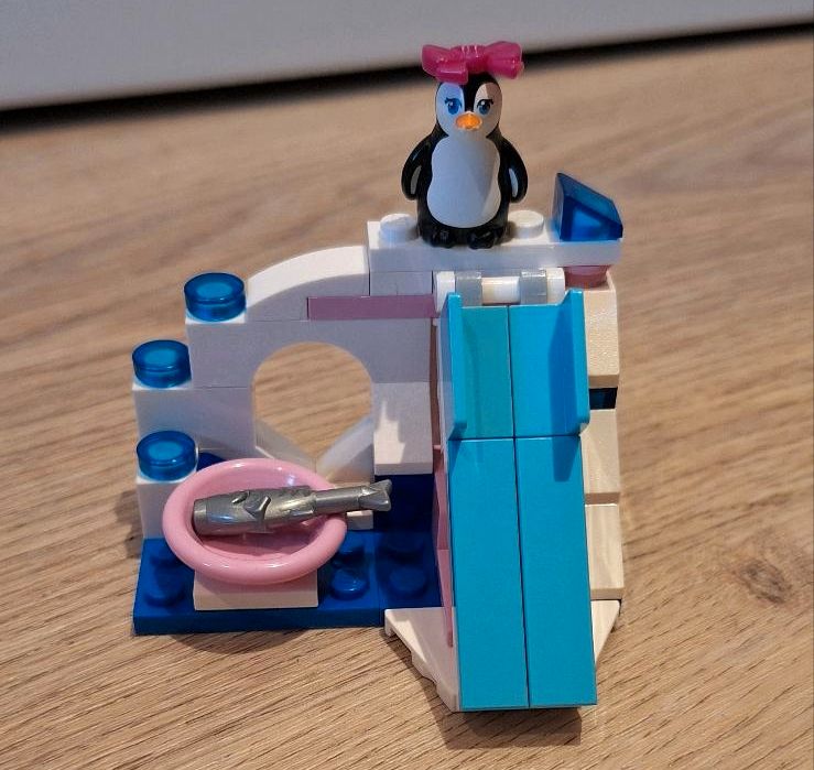 Lego Friends "Pinguinspielplatz" in Ahaus