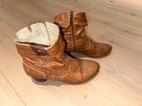 gefütterte Stiefel / Stiefeletten von S.Oliver Größe 39 Bergedorf - Kirchwerder Vorschau