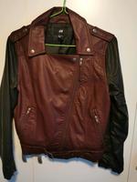 Bikerjacke Gr. 44 Lederimitat neuwertig Niedersachsen - Schöningen Vorschau