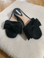 Tolle Sommerschuhe schwarz echt Leder Gr. 38 selten getragen Frankfurt am Main - Nieder-Erlenbach Vorschau