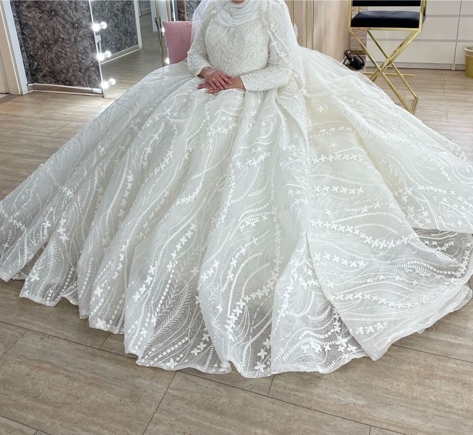 Hochzeitskleid, Brautkleid in Moers