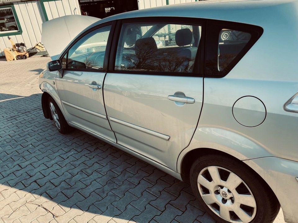 Toyota Corolla Verso/1,8 B/ 95 KW /M-1ZZFE -1800CCG- Schlachtfest in Rennerod