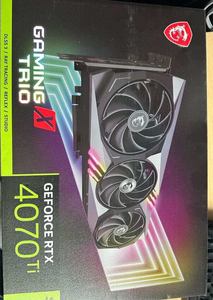 MSI GeForce RTX 4070 Ti Gaming X Trio in Plaaz