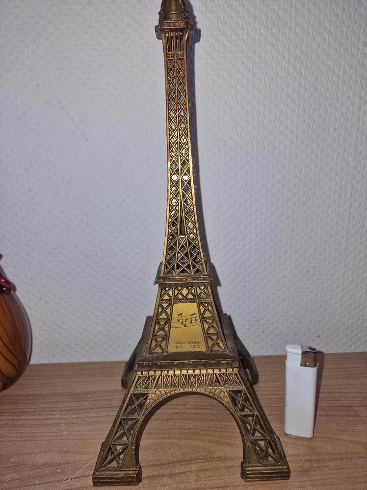 Spieluhr Eiffelturm Bronze Messing Ton-Paris Eiffelturm 34 cm in Schwerte