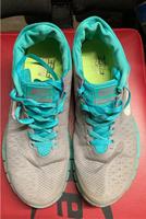 Nike free Schuhe Gr.42 Nordrhein-Westfalen - Essen-Haarzopf Vorschau