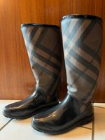 BURBERRY Gummistiefel Größe 36 Mitte - Wedding Vorschau