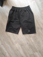 Lacoste Hose kurz Dresden - Prohlis-Nord Vorschau