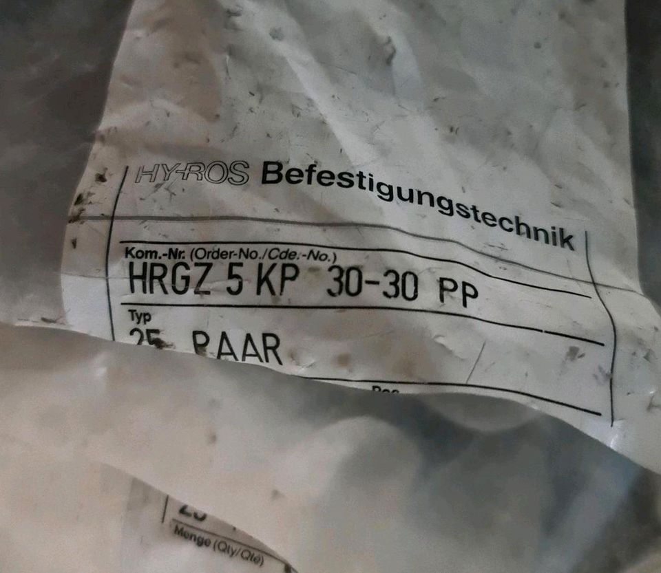 HY-ROS RSB Schellen Kunststoff Schellen Hydac Klemmbacken in Kell am See