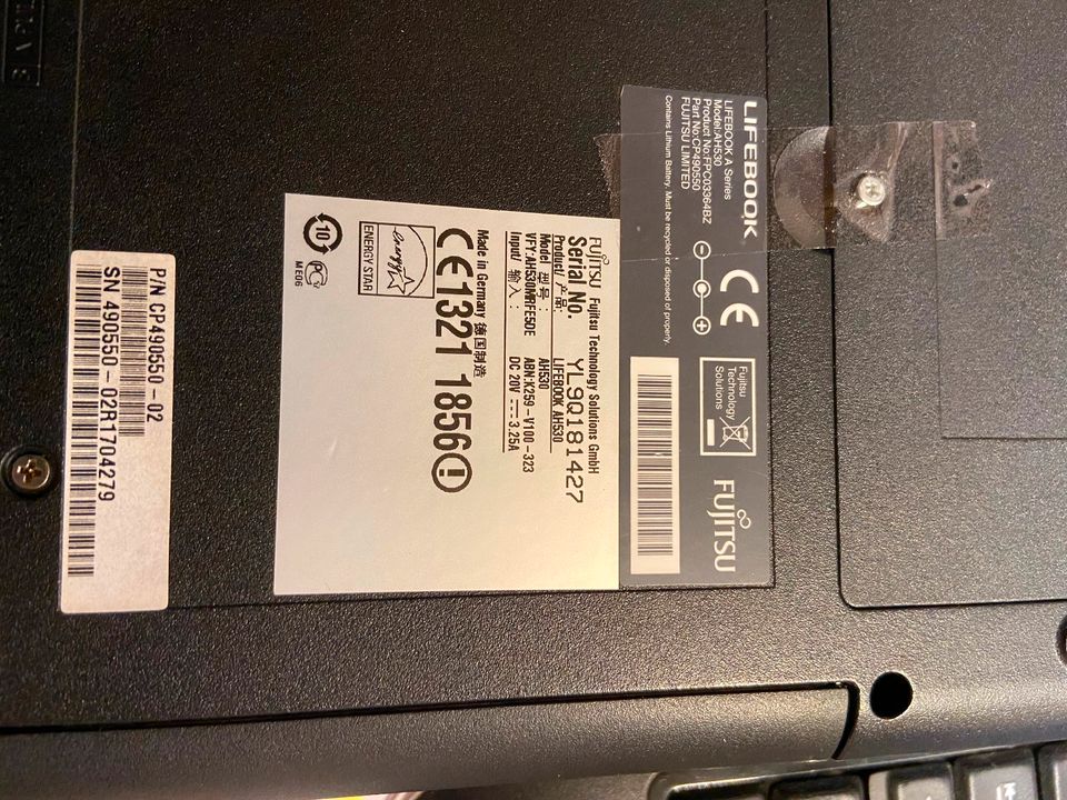 Computer LapTop Fujitsu Reparatur nötig! in Bad Driburg